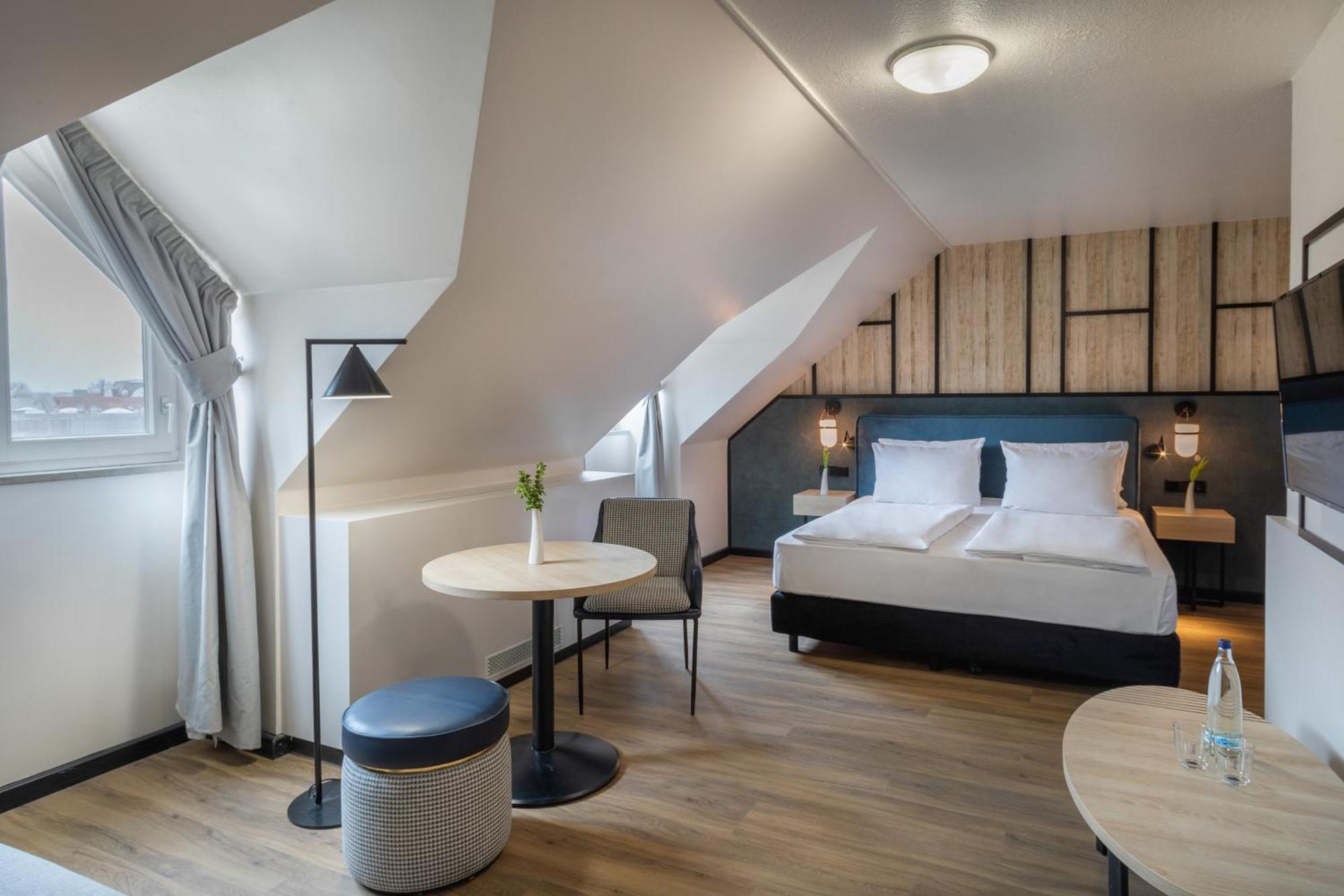 Center Affiliated By Melia 4* München